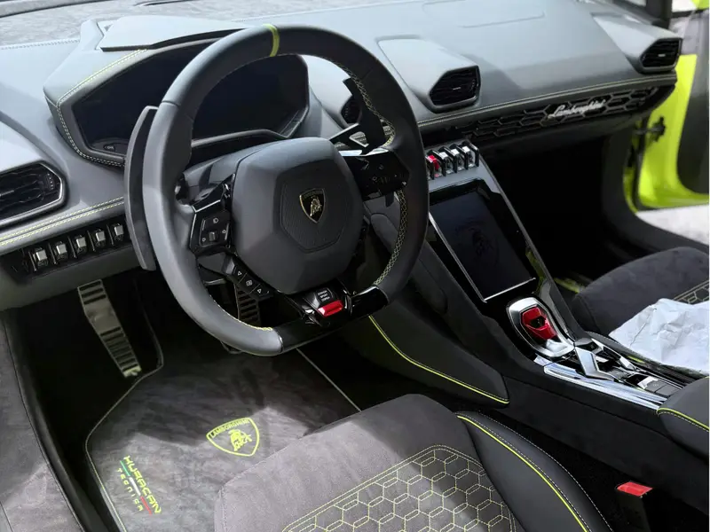 Lamborghini Huracan interior driver side after premium mobile detailing